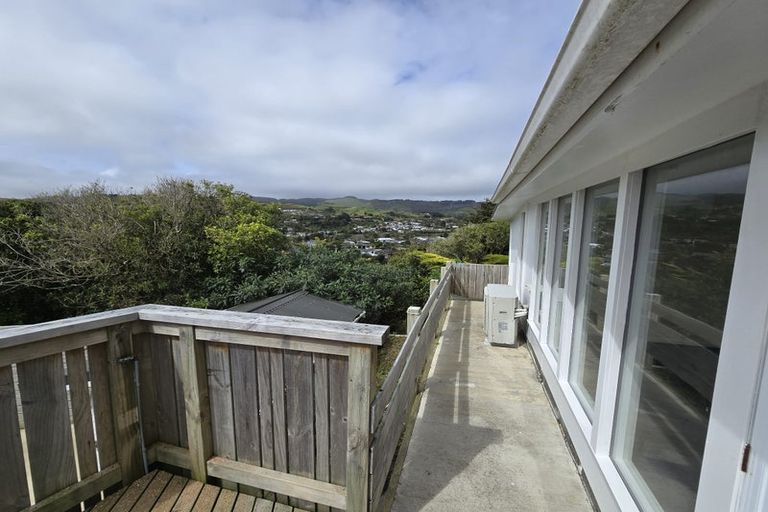 Photo of property in 21 Olivia Crescent, Tawa, Wellington, 5028