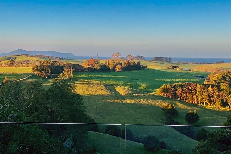 Photo of property in 267 School Road, Te Arai, Wellsford, 0974