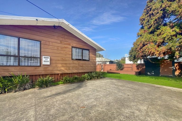 Photo of property in 11b Langton Road, Stanmore Bay, Whangaparaoa, 0932