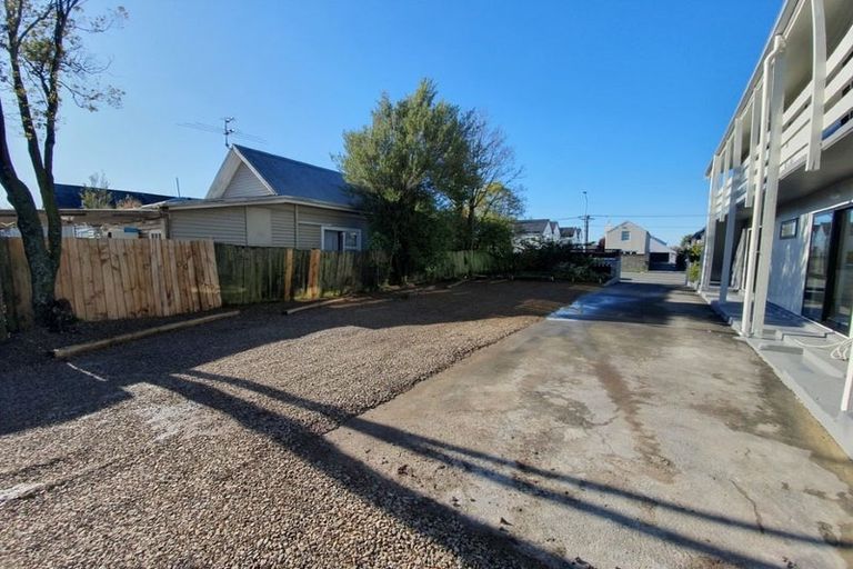 Photo of property in 3/481 Barbadoes Street, Edgeware, Christchurch, 8013