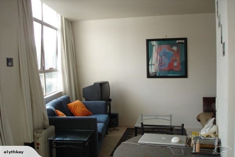 Photo of property in Hume House, 18/152u The Terrace, Wellington Central, Wellington, 6011