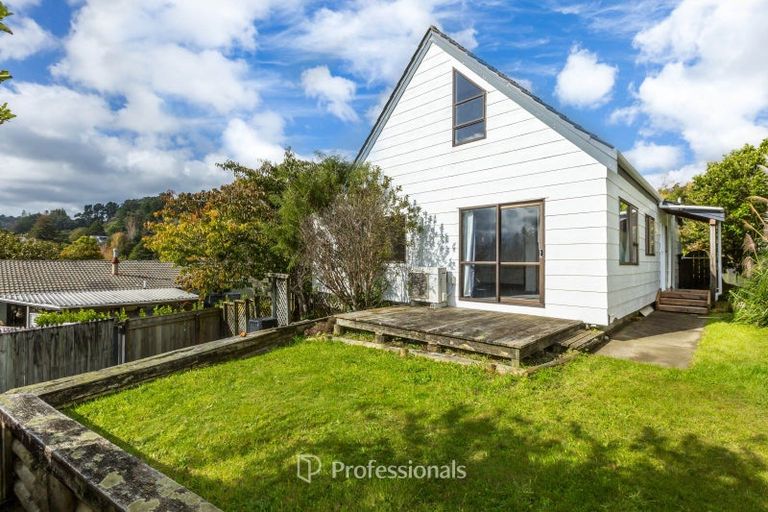 Photo of property in 8 Sunbrae Drive, Silverstream, Upper Hutt, 5019