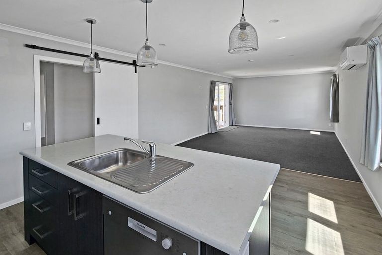 Photo of property in 42b Karaka Street, Wainuiomata, Lower Hutt, 5014