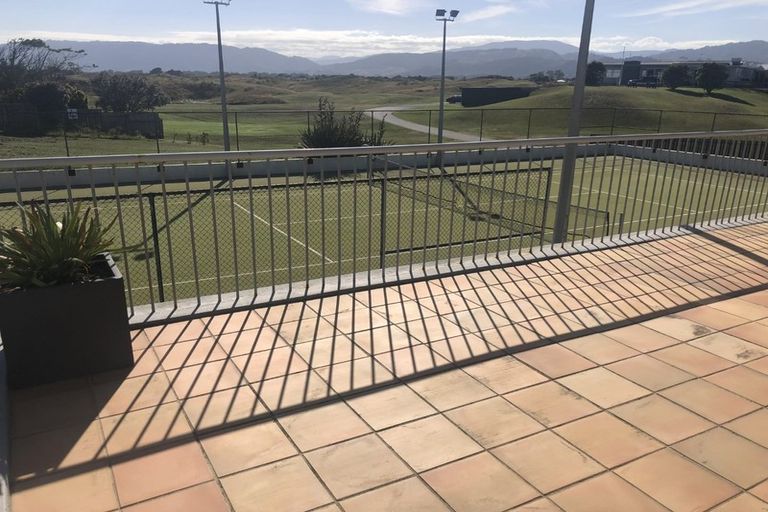 Photo of property in The Links, 378-382 Kapiti Road, Paraparaumu Beach, Paraparaumu, 5032