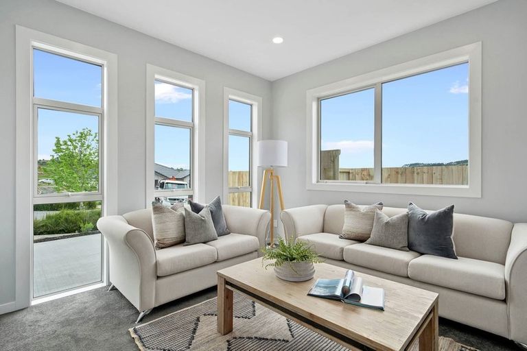 Photo of property in 17 Minerva Avenue, Helensville, 0800