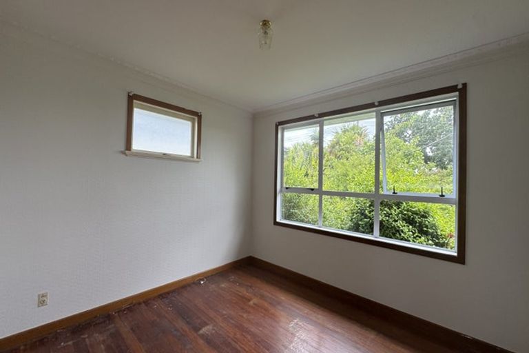 Photo of property in 7 Abbotleigh Avenue, Te Atatu Peninsula, Auckland, 0610