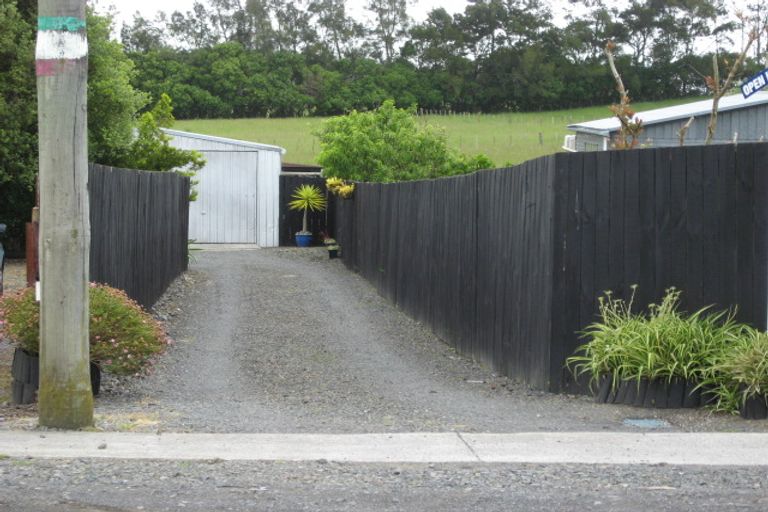 Photo of property in 569 Great South Road, Rosehill, Papakura, 2113