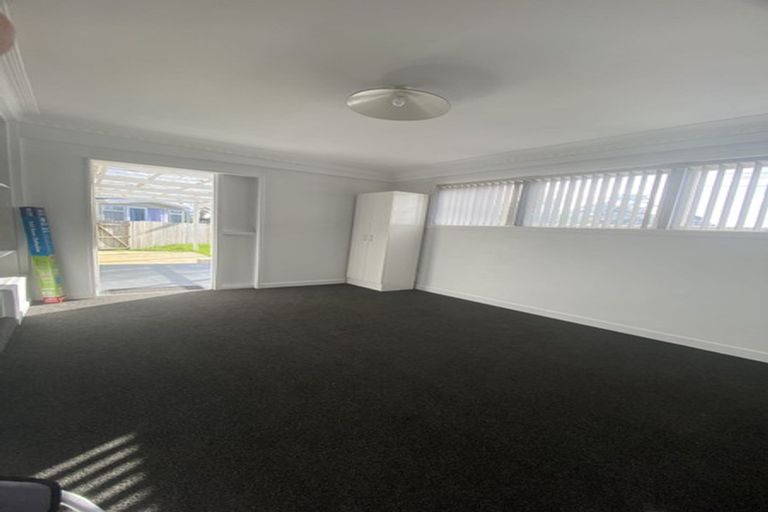 Photo of property in 161 Birkdale Road, Birkdale, Auckland, 0626