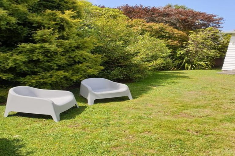 Photo of property in 3 Aylesbury Way, Karori, Wellington, 6012