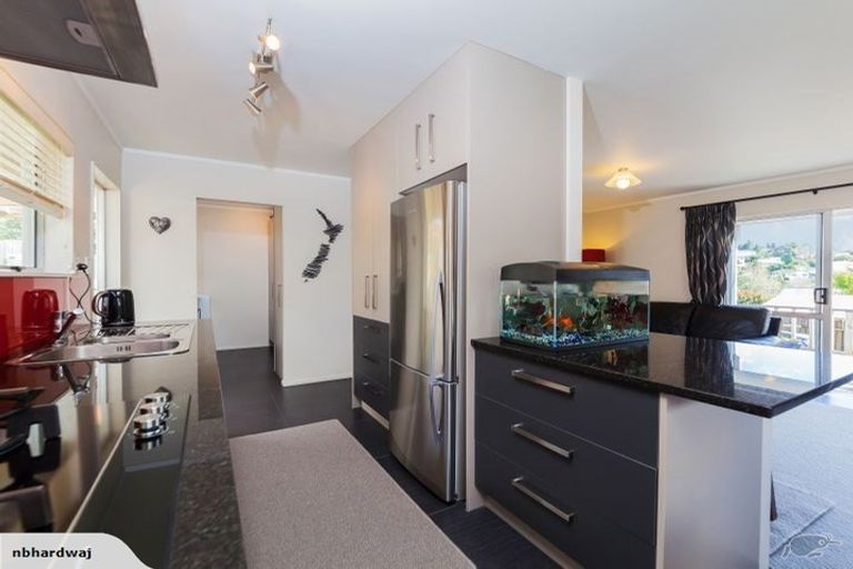 Photo of property in 18 Garton Drive, Massey, Auckland, 0614