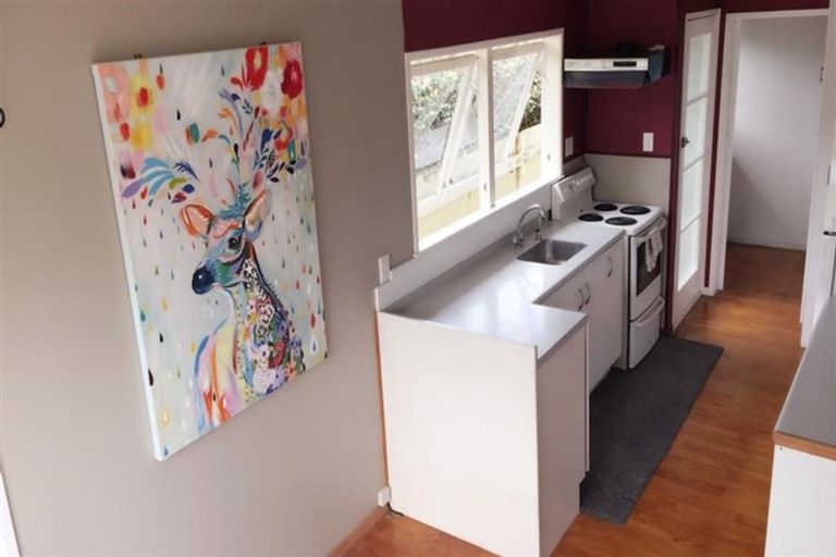 Photo of property in 110a Mcleod Road, Te Atatu South, Auckland, 0610