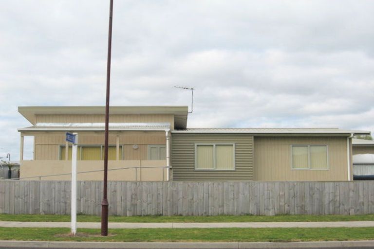 Photo of property in 14 Marlin Street, Whitianga, 3510