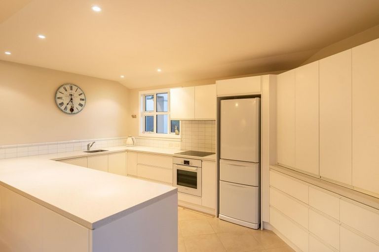 Photo of property in 35b Kotare Street, Waikanae, 5036