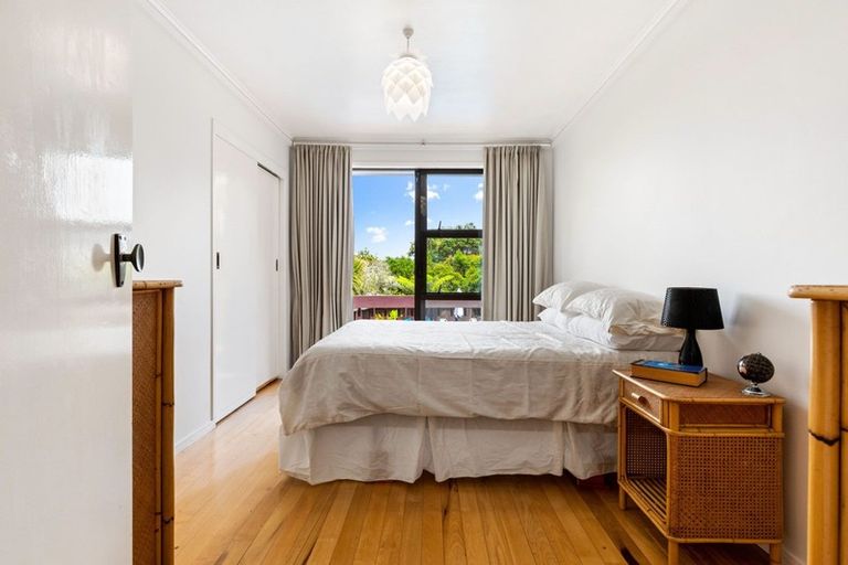 Photo of property in 296 Glenvar Road, Torbay, Auckland, 0630