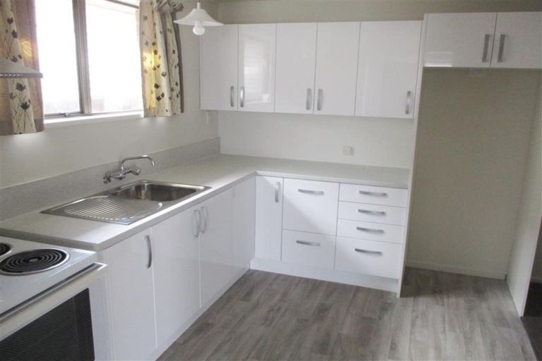 Photo of property in 1/12 Dover Street, St Albans, Christchurch, 8014