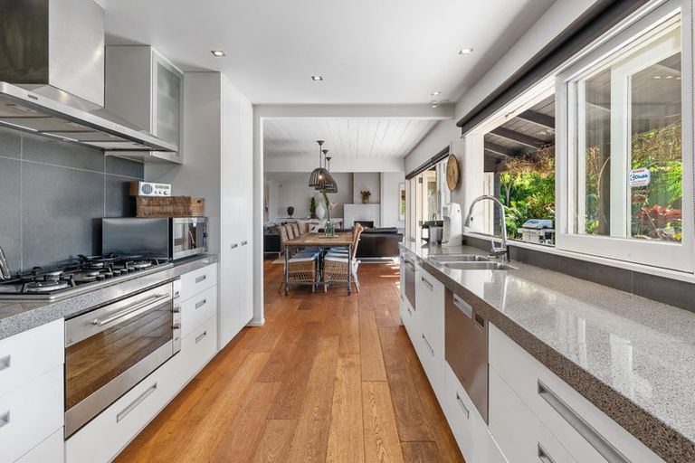 Photo of property in 465 Leigh Road, Whangateau, 0985