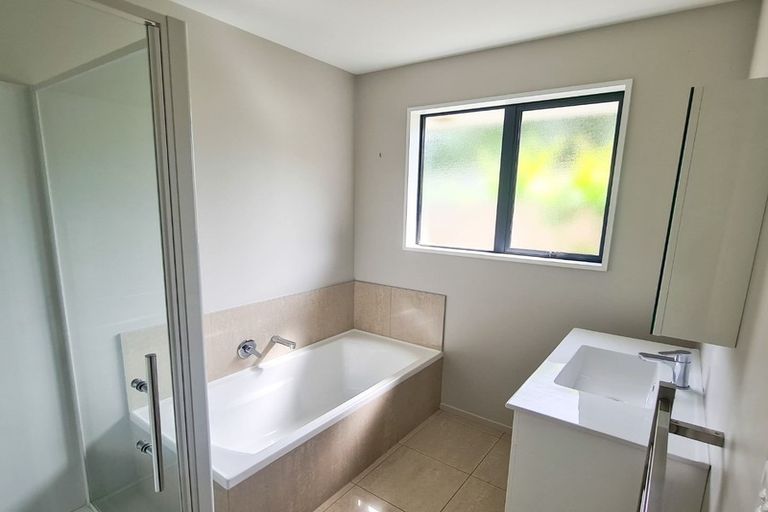 Photo of property in 35b Hargood Street, Woolston, Christchurch, 8062