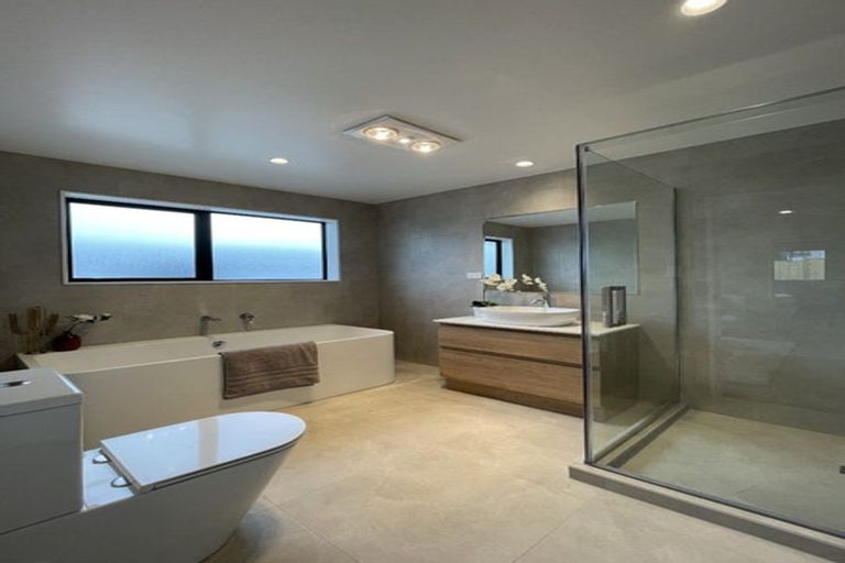 Photo of property in 34 Grand Ridge Avenue, Flat Bush, Auckland, 2019
