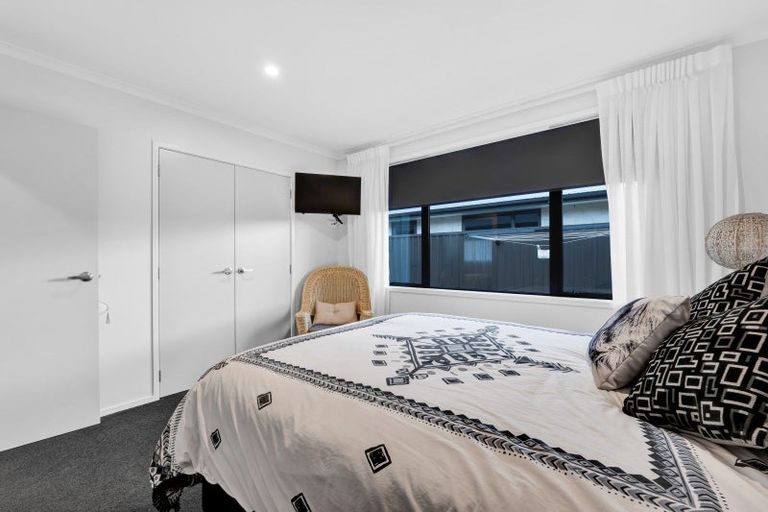 Photo of property in 14a Rosalind Street, Stratford, 4332