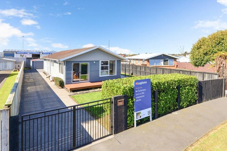 Photo of property in 10 Lugton Street, Nawton, Hamilton, 3200