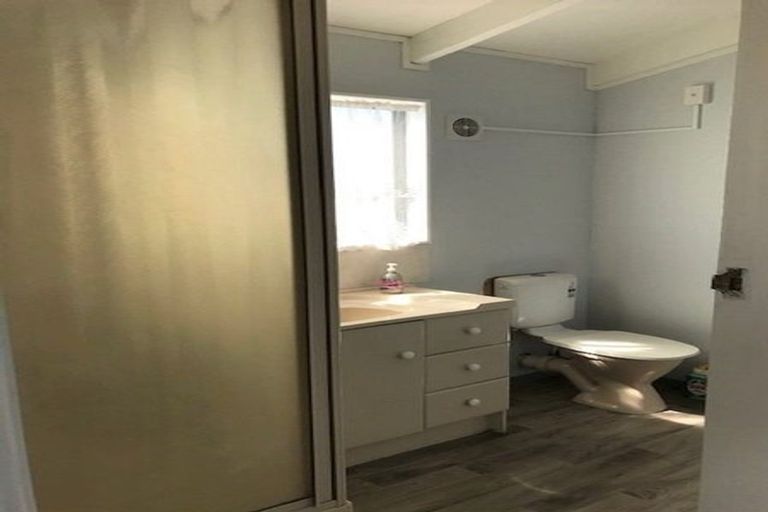 Photo of property in 5a Bedford Place, Mount Maunganui, 3116