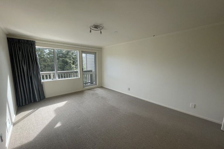 Photo of property in 68b Chatsworth Road, Silverstream, Upper Hutt, 5019