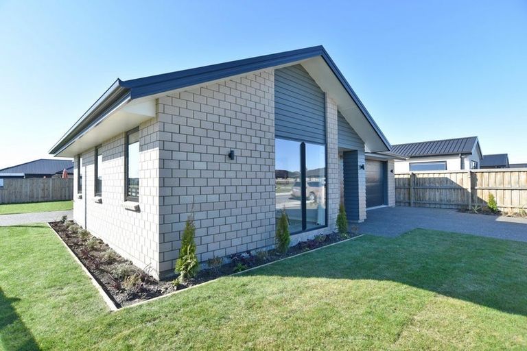 Photo of property in 1 Grimwood Street, Woodend, 7610