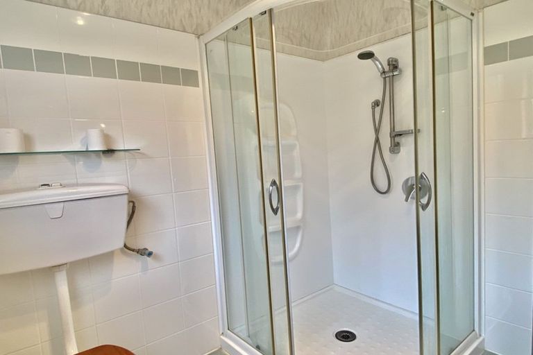 Photo of property in 48-50 Chesterton Street, Johnsonville, Wellington, 6037