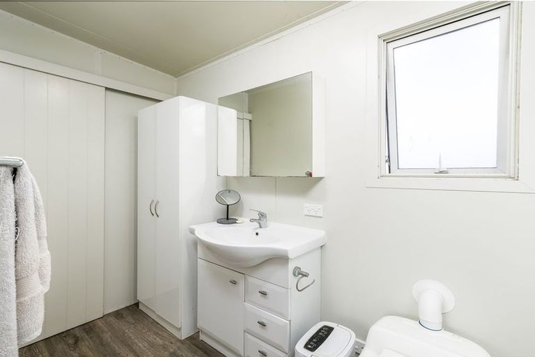 Photo of property in 2 Makikihi Beach Road, Makikihi, Waimate, 7978