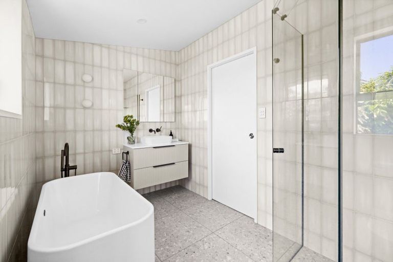 Photo of property in 8 Ewan Place, Taradale, Napier, 4112