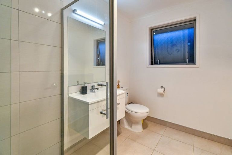 Photo of property in 12 Theobald Street, Pokeno, 2402