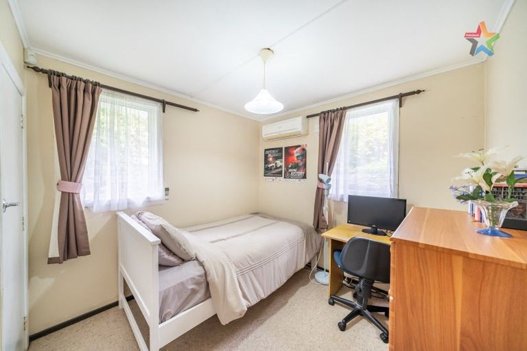 Photo of property in 60 Thomas Street, Stokes Valley, Lower Hutt, 5019