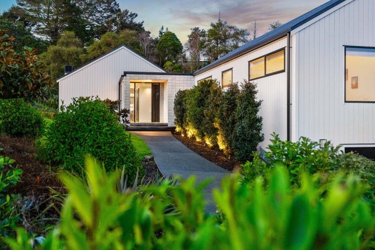 Photo of property in 8 Collings Drive, Lucas Heights, Albany, 0793