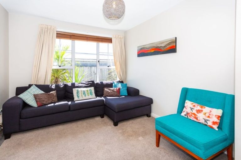 Photo of property in 34 Tilford Street, Woolston, Christchurch, 8062
