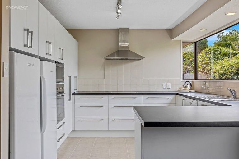 Photo of property in 3 Grove Place, Rangiora, 7400