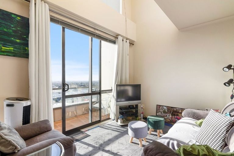 Photo of property in 16e/18 Ronwood Avenue, Manukau, Auckland, 2104