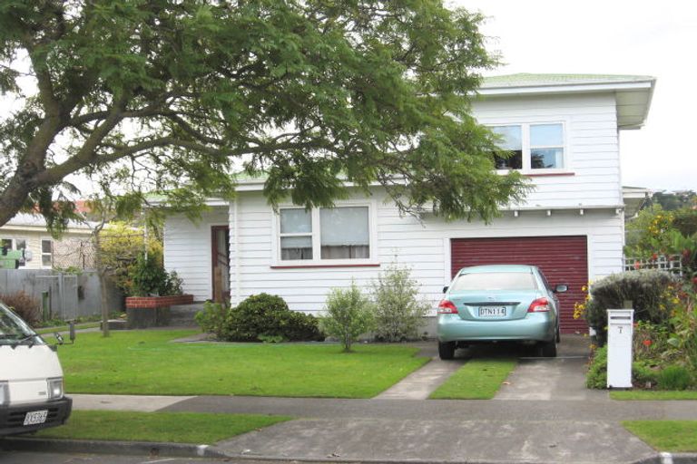 Photo of property in 7 Veronica Avenue, Marewa, Napier, 4110