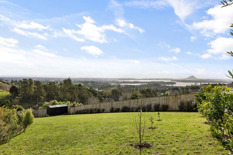 Photo of property in 20 Moira Close, Welcome Bay, Tauranga, 3175
