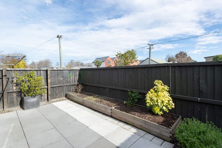 Photo of property in 1/26 Geraldine Street, Edgeware, Christchurch, 8013