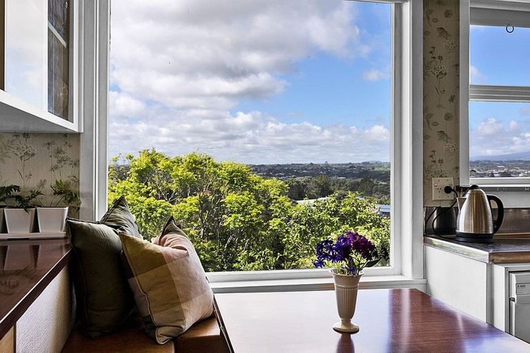 Photo of property in 14c Melrose Street, Spotswood, New Plymouth, 4310