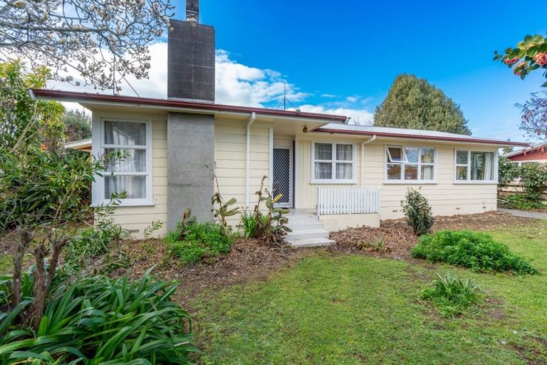 Photo of property in 19 Vernall Street, Nawton, Hamilton, 3200