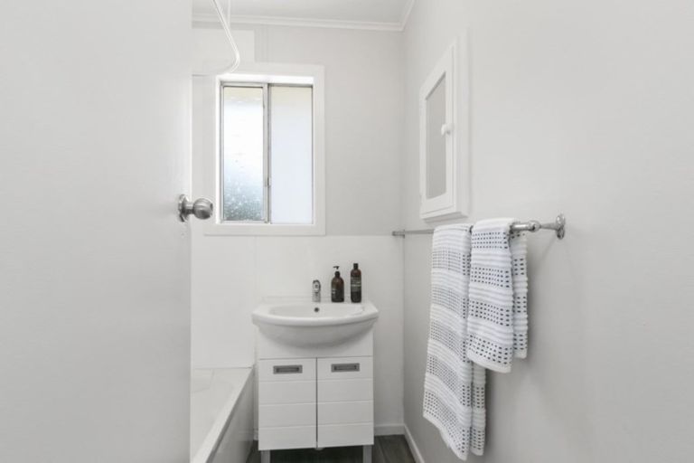 Photo of property in 22 Hamstead Street, Wainuiomata, Lower Hutt, 5014