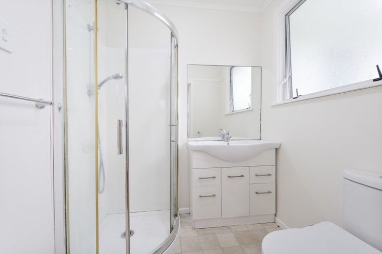 Photo of property in 3/34 Miro Street, New Lynn, Auckland, 0600