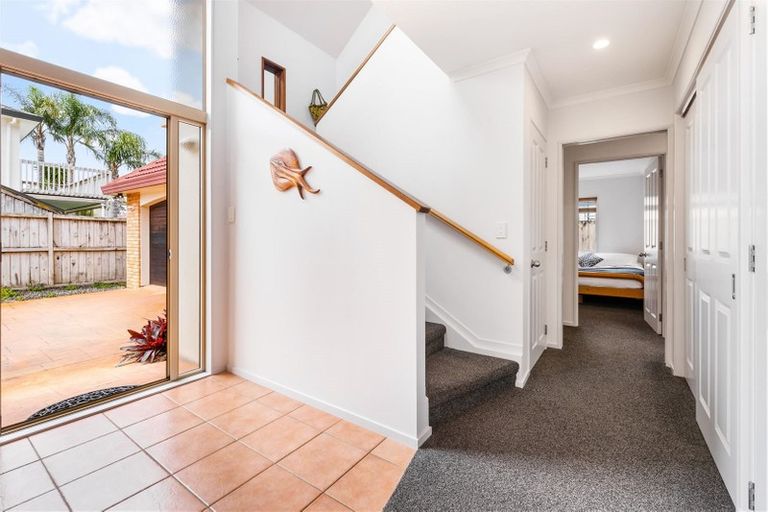 Photo of property in 40 Starlight Cove, Hobsonville, Auckland, 0618