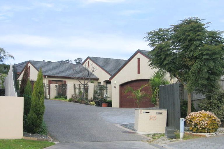 Photo of property in 23 Kilsyth Way, East Tamaki Heights, Auckland, 2016