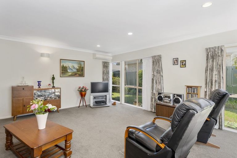 Photo of property in 25b Russley Drive, Mount Maunganui, 3116