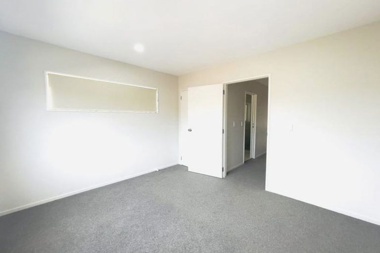 Photo of property in 2/49 Gloucester Road, Manurewa, Auckland, 2102