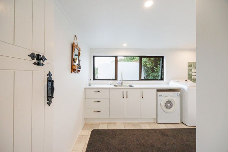 Photo of property in 1141 Makino Road, Halcombe, Feilding, 4777