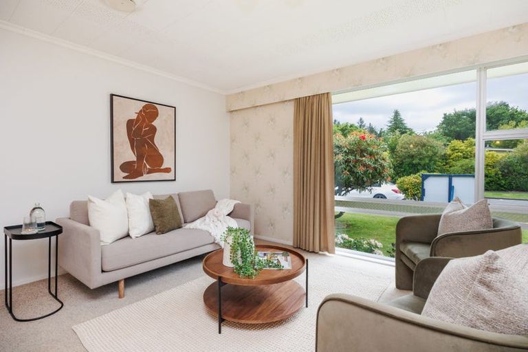 Photo of property in 20 Ruha Street, West End, Palmerston North, 4412