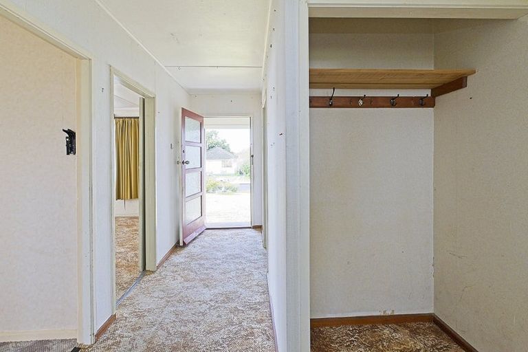 Photo of property in 15 Essex Street, Stratford, 4332